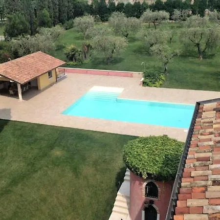 Corte With Pool